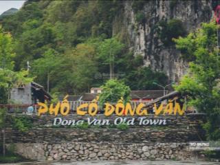 Chính chủ bán đất tặng nhà cực đẹp ngay trung tâm đồng văn  hà giang  mặt đường ql4c