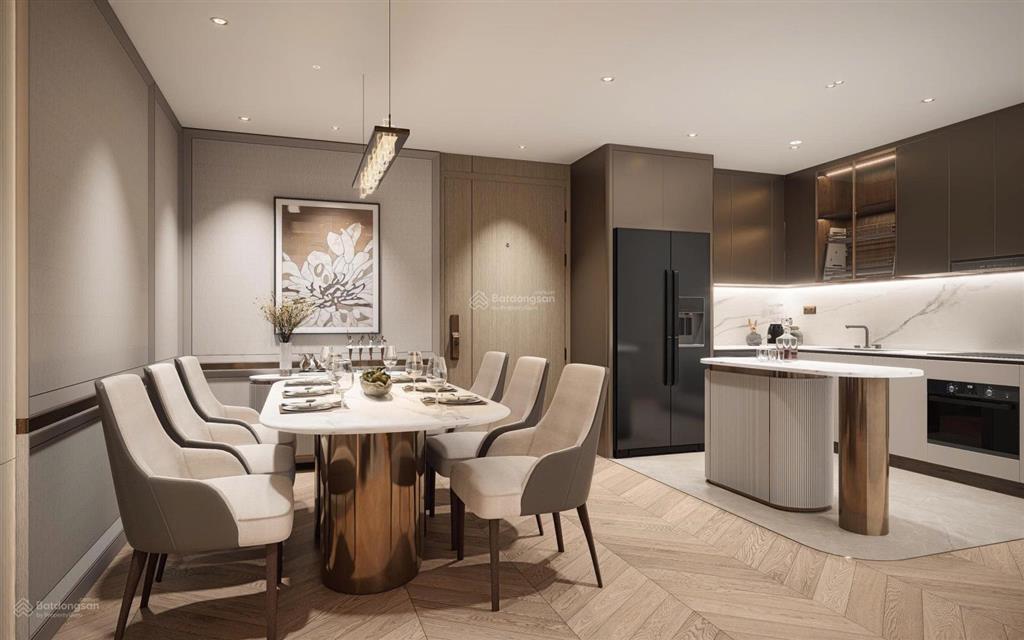 Căn góc l02 mở cửa là thấy cầu rồng bước ra ban công là chạm biển mỹ khê!