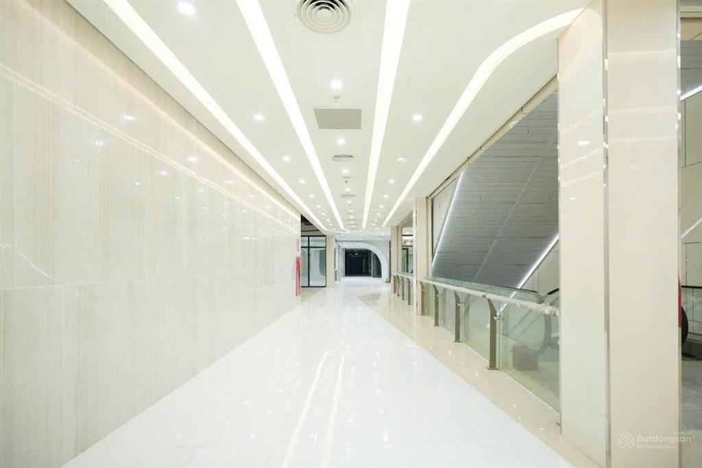 Căn 138m hiếm tại rox tower  hồ tùng mậu diện tích đẹp, vị trí vip, giỏ hàng không lặp lại!