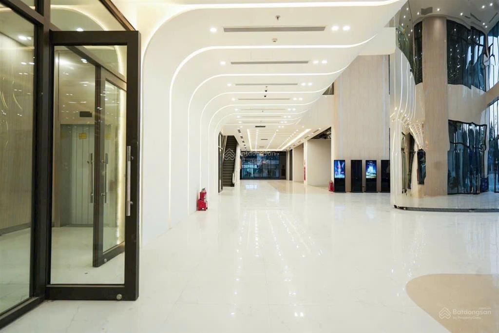 Căn 138m hiếm tại rox tower  hồ tùng mậu diện tích đẹp, vị trí vip, giỏ hàng không lặp lại!