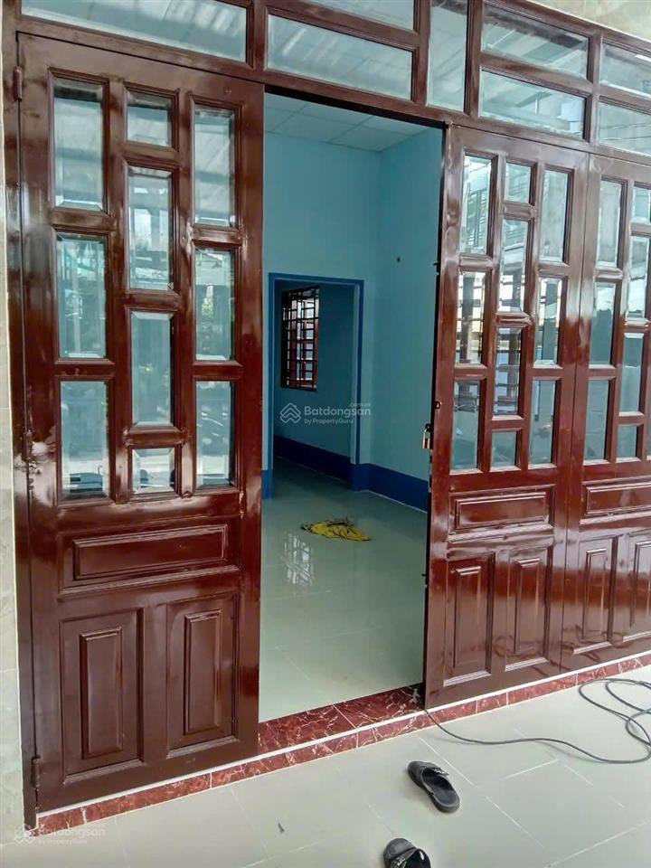 Cách siêu thị go dĩ an 300m  117m2 full thổ cư  5.7x20.5m  giá 5,6 tỷ
