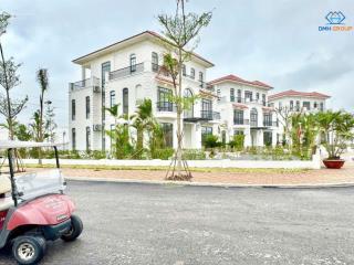 Bán biệt thự cạnh sân golf 358m2, xây 4 tầng, bể bơi riêng, giá tuyệt chủng 17 tỷ