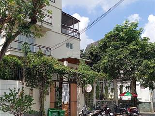 Chính chủ cho thuê biệt thự 15 lê văn miến, quận 2  ngang 23m, trệt 3lầu sân vườn, giá tốt