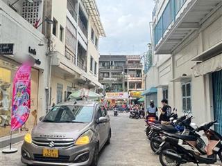 Cực phẩm, dòng tiền 55 triệu 85m2 hxh huỳnh văn bánh, 6 tầng, nở hậu, thang máy, chỉ 16,5 tỷ tl