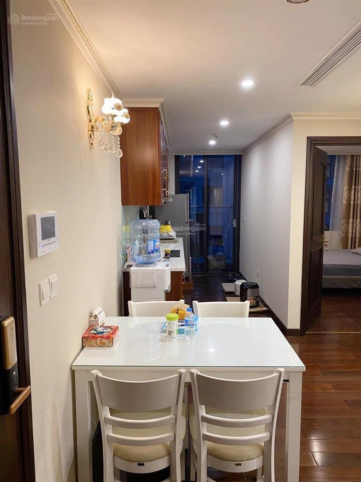 Chính chủ cần cho thuê căn 2n 72m2 tầng trung hướng mát giá 13 triệu/tháng hc golden city