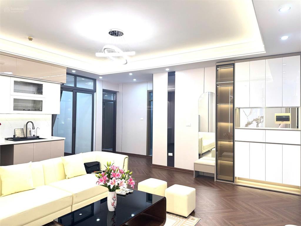 Trung tâm kđt trung hoà nhân chính căn hộ 3 ngủ cần bán gấp