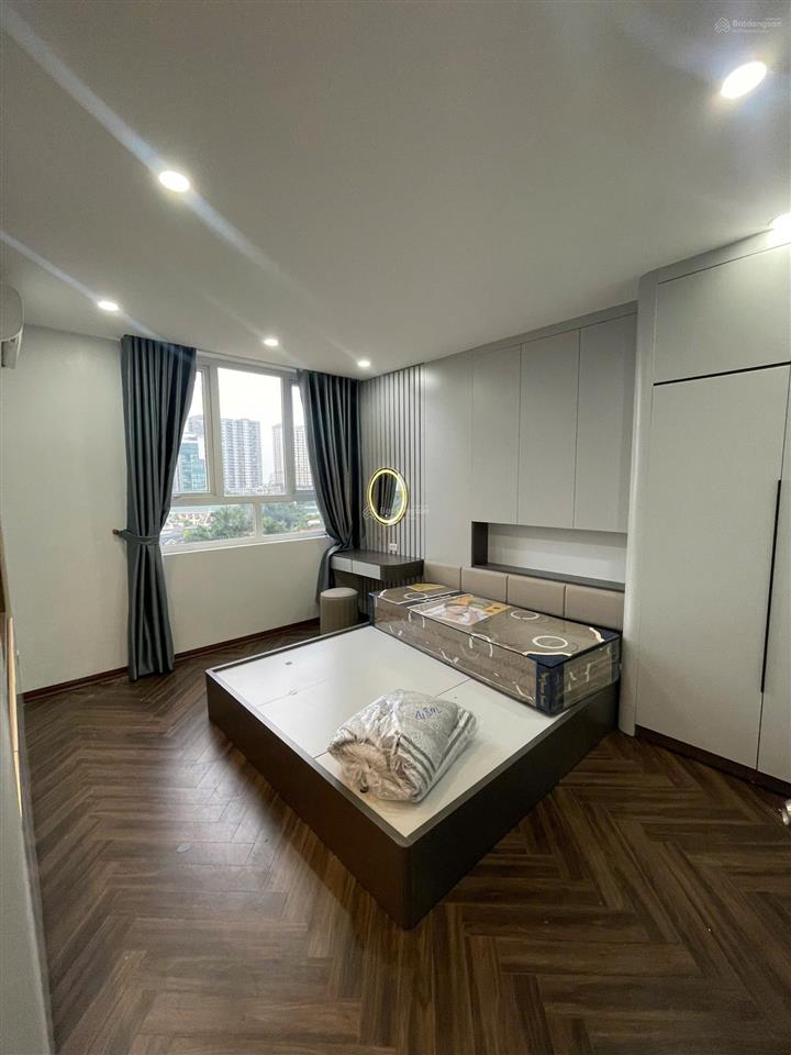 Cần tiền bán gấp căn hộ 3 ngủ giá tốt nhất thị trường