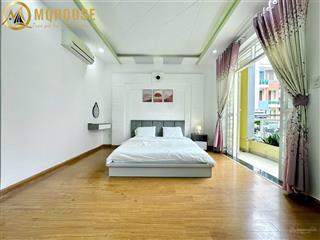 Cho thuê ch luxury 2 bancony siêu rộng ngay khu ẩm thực phan xích long