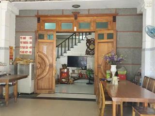 Bán nhà mặt tiền to đường lớn thủ đức nhỉnh 8 tỷ