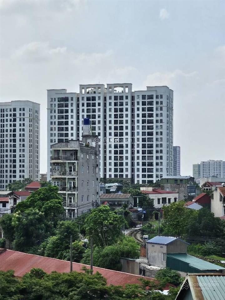 Bán nhà lô góc 6 tầng nguyễn văn cừ, gia thuỵ, gần mặt phố nguyễn văn cừ, 0975 585 ***