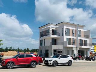 Shophouse trung tâm tp mới bình dương. giá 3.xx tỷ. dt 6mx15m, 5mx15m, 1 trệt 2 lầu.