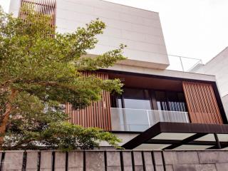 Biệt thự sông hào đỉnh cao sang trọng bên dòng sông xanh