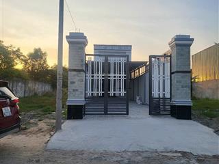 Bán nhà riêng tại đường 411, 2,95 tỷ, 180m2, 2pn, 2wc, pháp lý đầy đủ