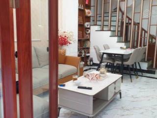 Hiếm có khó tìm, 7.3 tỷ, 32m2, 5 tầng, mt 4.2m, ngô quyền  hà đông, nhà phân lô quân đội, ngõ ô tô