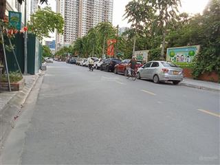 Lô đất đấu giá quyền lực, 36 tỷ, 122m2, mt 6.1m, yên xá  thanh trì, kinh doanh, văn phòng, dịch vụ