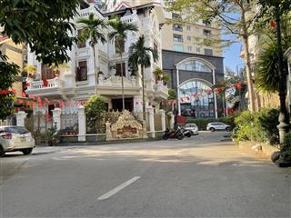 Bán biệt thự phùng khoang(an thắng), 150m2, 5 tầng, không gian đáng sống cho doanh nhân, giá 31 tỷ