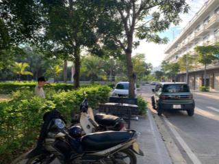 Bán nhà mặt đường hà huy tập khu đô thị xuân hưng căn áp ve duy nhất siêu đẹp