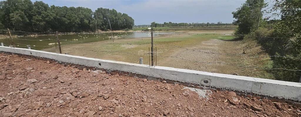 Bán đất mặt tiền bình ba  bình trung 6m nở hậu 17m bình trung, kế tl765