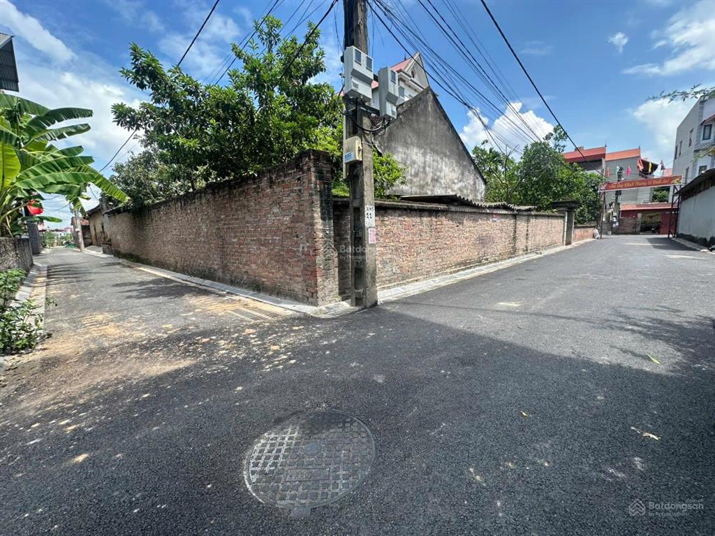 Cần bán lô đất xuân nộn thư lâm hà nội giá 4tỷ nhỉnh xíu diện tích 68m2 lô