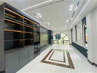 Vị trí gần chợ 230, kd sầm uất ,đường trước nhà ô tô tránh 6m. s 39m sổ( từ tầng 2 là 52m đua ra)