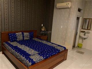 Nhà hẻm xe hơi đường dương đức hiền dt 8,2x16 đúc 1 trệt 3 lầu