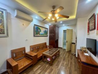 Bán căn hộ chung cư hh4 linh đàm 2 phòng ngủ giá 2,4tỷ
