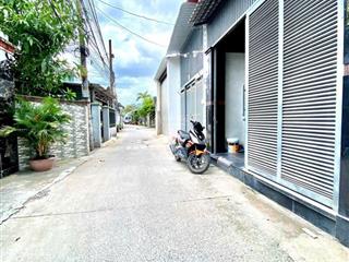Bán căn nhà sđc 1/ thới tam thôn 09  huyện hóc môn. diện tích 4x14 đúc 1 trệt, 1 lầu, 2pn