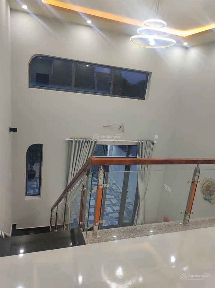 Nhà trệt lửng tỉnh lộ 7, củ chi 5x20=100m2, sổ riêng, xây kiên cố, giá 1 tỷ, ở cho thuê tốt.