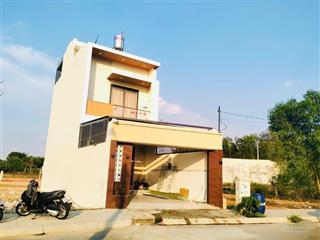 Bán nhà tân an hội  củ chi 
cách nguyễn văn khạ 50m, trung tâm củ chi 2km, dt 82m2, shr, 1 tỷ 8