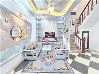 Bán nhà lô góc, 3 thoáng,khuyến lương,hoàng mai,full nội thất,ôtô vf3 đỗ. giá 4,98 tỷ