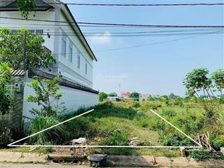 Chính chủ cần bán gấp lô đất thổ 143m2 đường cây trôm mỹ khánh thái mỹ củ chi giá 900 triệu sổ sẵn