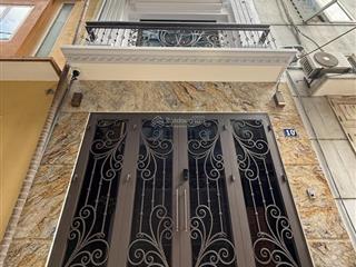 Nguyễn khang 36m2, mt 4m 5 tầng ngõ ôtô nhỉnh 10 tỷ tl