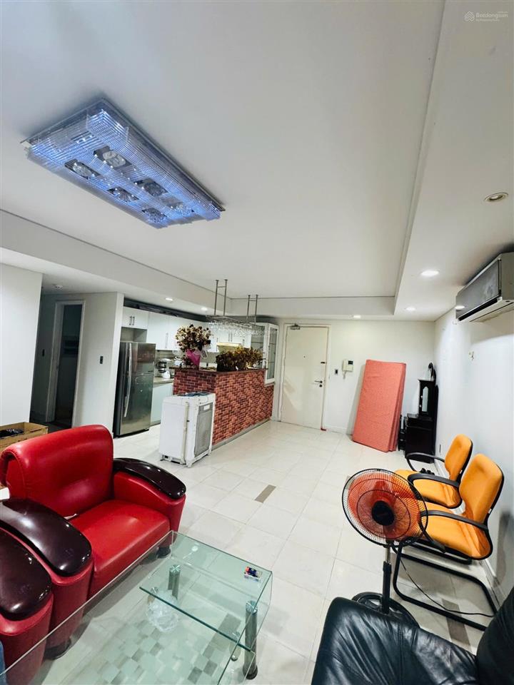 Cho thuê chung cư botanic towers, 3 phòng ngủ 2wc, ban công 110m2, ở phú nhuận, hcm