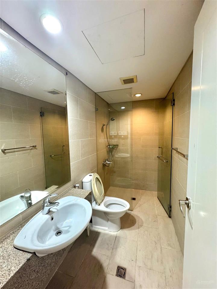 Cho thuê chung cư botanic towers, 3 phòng ngủ 2wc, ban công 110m2, ở phú nhuận, hcm