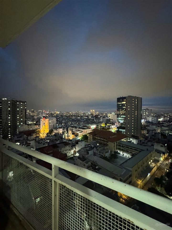 Cho thuê chung cư botanic towers, 3 phòng ngủ 2wc, ban công 110m2, ở phú nhuận, hcm