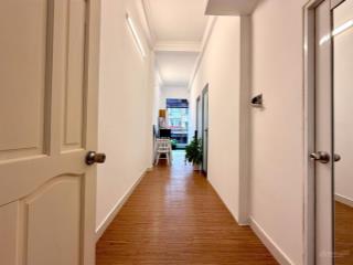 Cho thuê căn 2 phòng ngủ giá ở cách mạng tháng tám quận 10 gần viettel tower, vòng xoay dân chủ