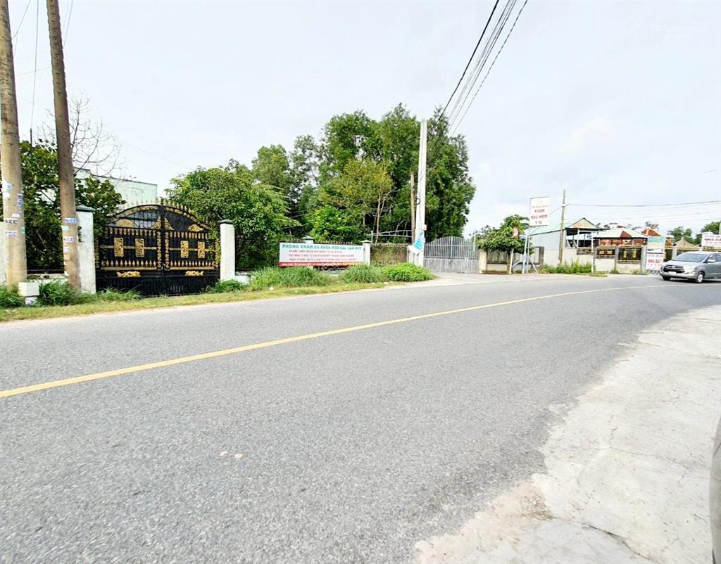 Chủ cần bán 2 mặt tiền hùng vương, nhơn trạch, bao giá rẻ nhất, ngang hơn 17m có 300m2 thổ cư,