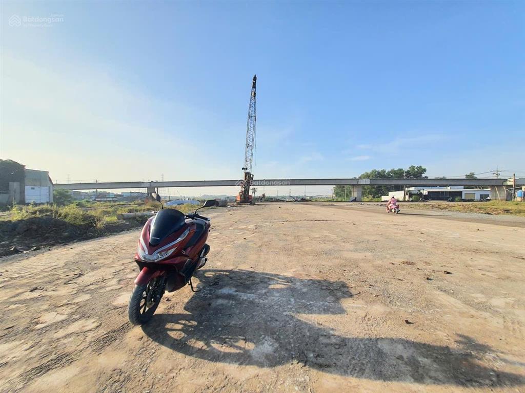 Chủ cần bán lô đất ở phủ hồng vuông vức ngang 26mx52m đường ô tô 1 sẹc hùng vương giá tốt