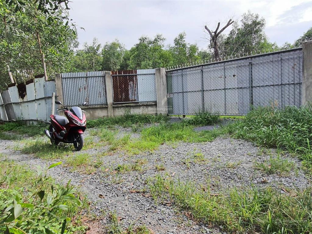 Chủ cần bán lô đất ở phủ hồng vuông vức ngang 26mx52m đường ô tô 1 sẹc hùng vương giá tốt