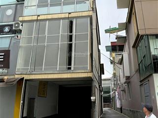 Siêu phẩm phố vip gần đh fpt, 60m2, 3t, 2 thoáng kinh doanh bất chấp vỉa hè đá bóng