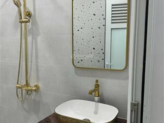 Bán nhà phố mặt tiền đường tth14, nhà có thang máy, xây mới 100% chưa người ở, nhà trống vào ở ngay