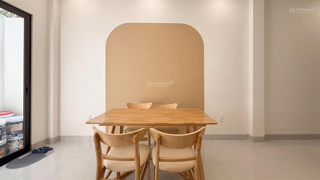 Nhà đẹp  ở ngay! nhà 4 tầng full nội thất, dt 4x17m  62m2 nguyễn trọng tuyển, pn chỉ 9,75 tỷ tl