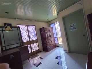 Siêu khủng! ngang khủng 11m  86m2  3 tầng (4pn) hxh võ thị sáu (bên phải), q3 giá chỉ 23 tỷ tl