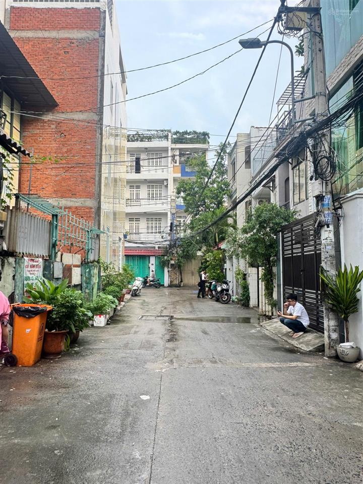 Tiềm năng! hẻm xe tải bùi đình túy, bt. dt 4x17m  67m2 (vuông vức), 2 tầng kiên cố chỉ 10,9 tỷ tl