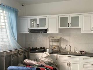 Hiếm ! diện tích khủng 93m2, ba tầng, đầu hẻm 4m trần xuân soạn, chỉ 8,8 tỷ, thương lượng mạnh