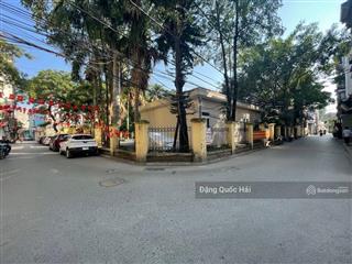 Mặt phố trung tâm lõi ngọc lâm  bồ đề  kinh doanh  oto tránh vỉa hè  chỉ hơn 200tr/m