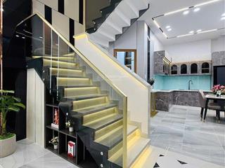 Chính chủ cần bán nhà hoàng hoa thám, tân bình. ngay sân bay  50,9m2 giá 3tỷ200 còn tl. shr
