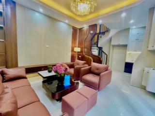 Văn phú  hà đông. chính chủ bán nhà 32m2, 10 bước ra đường ô tô  full nội thất