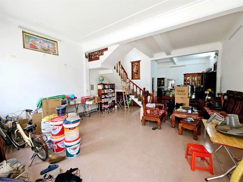 Bán nhà chính chủ, hẽm xe hơi 6m tô ký, trung mỹ tây, 2 mặt tiền, 2 tầng, dt 8 x 10 m, 8,2 tỷ