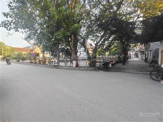 Bán nhà 2 tầng,diện tích 60m2,gần đại lộ thăng long